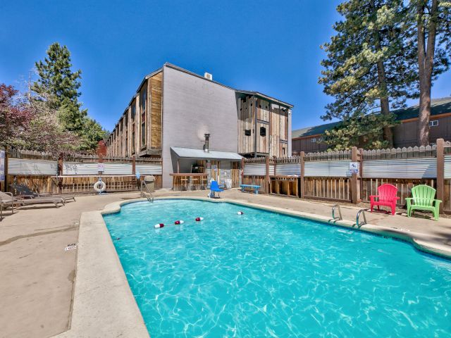 Inn at South Lake Tahoe — photo 4